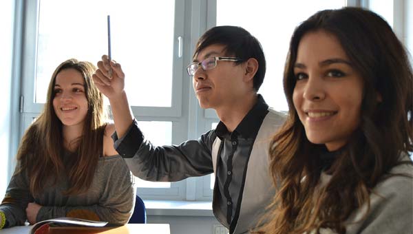 Mitos e Verdades sobre a Inteligência que as Pessoas precisam conhecer Mitos e Verdades sobre a Inteligência que as Pessoas precisam conhecer